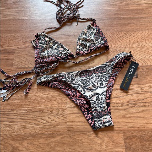 Gypsy 05 Reversible Bikini NWT XS Tassel Strappy - Picture 2 of 3